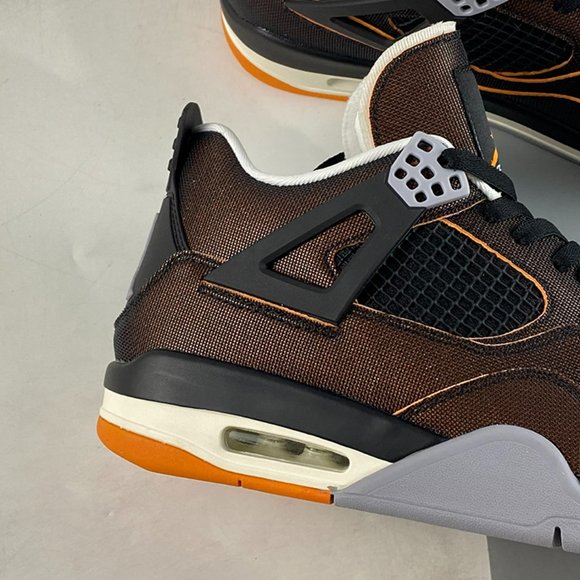 Air Jordan 4 Retro Starfish Sneakers - Picture 5 of 10